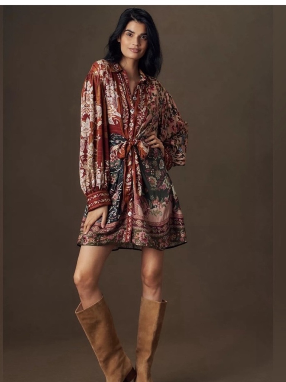 Mixed Winter Garden
Lenzing Viscose Mini Dress by farm Rio DT - Picture 3 of 15